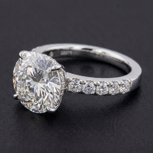 แหวนเพชรพลอยสั่งทำพิเศษ ตัวเรือนแพลตตินั่มประณีต พร้อมรายละเอียดพลอยเจียระไนสวยงาม เครื่องประดับชั้นดีสำหรับผู้หญิง เหมาะสำหรับเป็นของขวัญ - Product Image 5