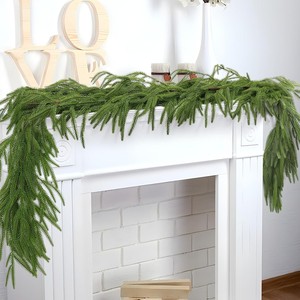 Guirlandes de Noël artificielles en aiguilles de pin, 200 cm, bande supérieure en plastique, décoration pour cheminée et mur - Product Image 1