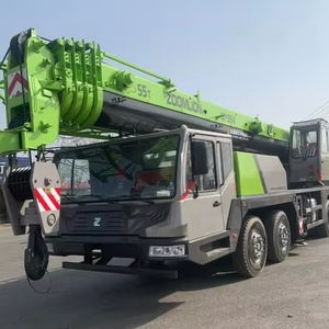 Grúa Usada Zoomlion ZTC500H de 50 Toneladas en Excelentes Condiciones de Trabajo con Sistema de Válvulas y Motor de Bomba Estable - Product Image 1