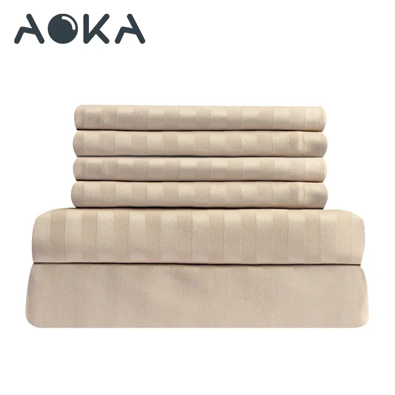 Special and Hot selling 1cm stripe style Plain color 100% polyester bed cover sets