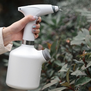 Bouteille de Pulvérisation Électrique de Jardin 1L Rechargeable USB sur Batterie à Nano-Brume <span class=keywords><strong>pour</strong></span> Plantes avec Bec d'Extension - Product Image 5