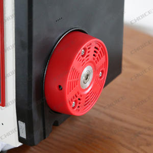 Elección <span class=keywords><strong>de</strong></span> máquinas <span class=keywords><strong>de</strong></span> coser automáticas <span class=keywords><strong>de</strong></span> bordes <span class=keywords><strong>de</strong></span> costura Overlock <span class=keywords><strong>de</strong></span> <span class=keywords><strong>ropa</strong></span> típica industrial para materiales gruesos - Product Image 6