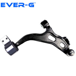 5F9Z3079BA K-621604 5F9Z3078BA bras de commande inférieur avant K-621603 <span class=keywords><strong>et</strong></span> assemblage de joint à rotule Compatible avec la Suspension pour FORD - Product Image 1
