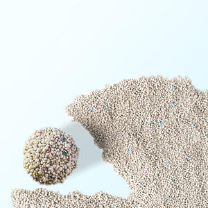 Kostenlose Proben Stark Absorbierende Katzenstreu Leicht zu Reinigen Wenig Streuung Natürlich Klumpende Bentonit-Katzenstreu - Product Image 2