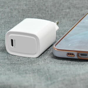 <span class=keywords><strong>2025</strong></span> <span class=keywords><strong>New</strong></span> Arrivals Xách Tay 20W 25W PD EU Tường <span class=keywords><strong>Power</strong></span> <span class=keywords><strong>Adapter</strong></span> Nhanh Chóng Sạc Loại C Điện Thoại Di Động Bộ Sạc Cho Điện Thoại Di Động PD 3.0 5V/3A - Product Image 4