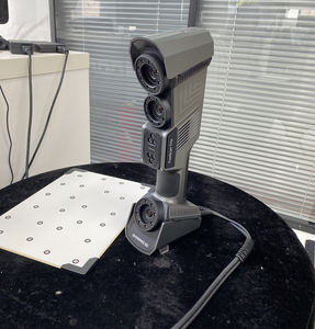 Shining 3D Trio Handheld Metrology Escáner láser 3D automotriz profesional Shining <span class=keywords><strong>Freescan</strong></span> <span class=keywords><strong>UE7</strong></span> UE11 Pro Pro2 Precio del escáner 3D - Product Image 3