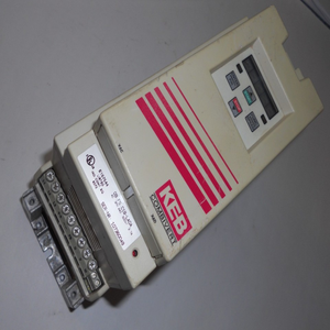 Nieuwe originele PLC <span class=keywords><strong>3</strong></span>-fasen AC-aandrijving, F5 C1B-LAOA industriële automatiseringsproduct * Beste koop - Product Image 1