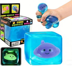 Cubo Blandito de TPR de 5.5cm con Forma de Criatura Marina que Brilla en la Oscuridad, Juguete Sensorial Antiestrés de Maltosa para Niños, Juego Educativo - Product Image 4