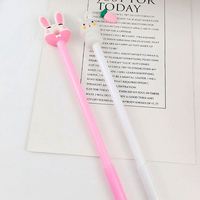 Décorations de crayons 2D et 3D écologiques en silicone, figurines de dessins animés, embouts de stylos en caoutchouc souple PVC, design de logo personnalisé