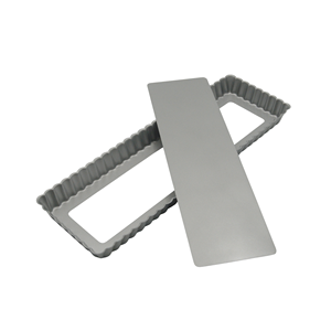 Plaque rectangulaire 36 x 12 cm avec fond amovible, revêtement antiadhésif pour la cuisson des pizzas, des tartes et des pâtisseries - Product Image 3