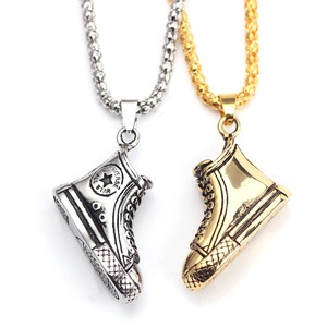 Collier Nouveau <span class=keywords><strong>En</strong></span> Trois Dimensions Haut-Top Toile Chaussures Collier Or Casual Chaussures Inspiration Chaussures Charme Pendentif Athlète Juif - Product Image 1