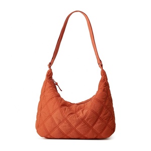 CHANGRONG Custom Fashion Lightweight Padded Soft Puffy Quilted Poofy Tote Bag Puffer Shoulder Bag