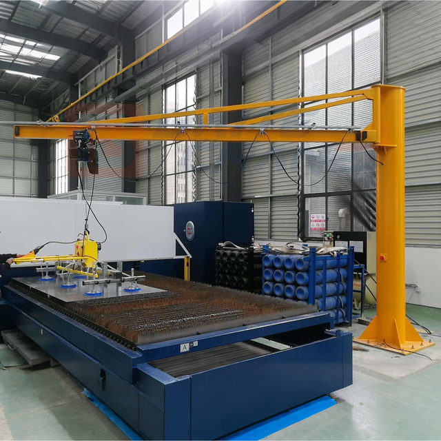 High Load Capacity Jib Crane - Perfect for Ports & Outdoor Applications