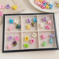 Perles acryliques fantaisie 20 mm, mélange de couleurs plaqué UV, lettres faites à la main, à trou traversant, perles lâches pour DIY, porte-clés, chaînes de téléphone, vente en gros