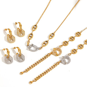 ชุดเครื่องประดับแหวนรูปวงรีเรขาคณิต สแตนเลสชุบทอง สำหรับผู้หญิง แฟชั่นงานปาร์ตี้ สร้อยคอ ต่างหู กำไลข้อมือ ประดับเพชรเม็ดเล็ก - Product Image 4