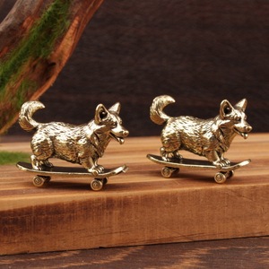 1 Buah Patung Zodiak Anjing Kecil Papan Geser Perunggu Lucu Hadiah Dekorasi Mini Kerajinan Ornamen Anjing Kecil - Product Image 1