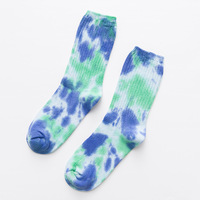 1688 Acheter Agent Acheter Vêtements Accessoires En Gros Mode Tie Dye Chaussettes