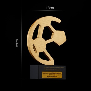 Trofeo <span class=keywords><strong>de</strong></span> Metal Personalizado para Campeón <span class=keywords><strong>de</strong></span> Partido <span class=keywords><strong>de</strong></span> Fútbol, Medalla para la <span class=keywords><strong>Copa</strong></span> <span class=keywords><strong>de</strong></span> Orejas Grandes, para la <span class=keywords><strong>Copa</strong></span> <span class=keywords><strong>de</strong></span> <span class=keywords><strong>Europa</strong></span> - Product Image 5