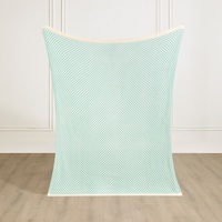 Jeté de canapé en tricot doux personnalisé Magic Green, turquoise clair, blanc, petit motif floral, tricot torsadé, pour la maison, le lit