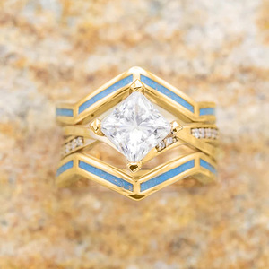 Anillo de Diamantes con Corte Princesa T0023, Oro Sólido de 18K, Color G Natural, Anillo de Compromiso para Mujer con Diamantes Laterales - Product Image 2