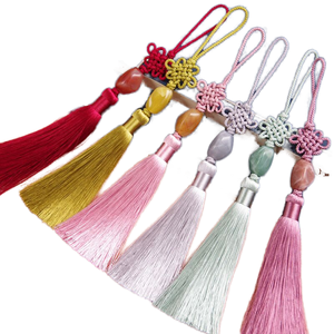 Attaches de rideaux décoratives en polyester perlé lavable Tianyun avec franges et pompons, idéales pour vêtements et téléphones portables (vente en gros) - Product Image 1