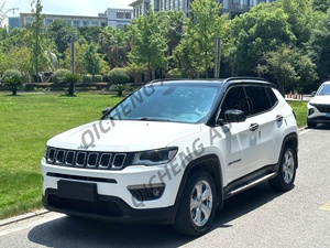 Bastante <span class=keywords><strong>usado</strong></span> <span class=keywords><strong>2020</strong></span> Jeep-<span class=keywords><strong>Compass</strong></span> Automático Gasolina 4 cilindros Euro6d 5 Seat 140HP Coches usados listos para exportar en todo el mundo - Product Image 3