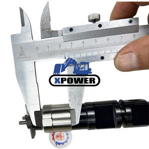 Injecteur de carburant XPower neuf 095000-6470 RE546777 Noir/Argent pour moteur 6090 9.0L d'excavatrice sur chenilles avec garantie de 6 mois - Product Image 6