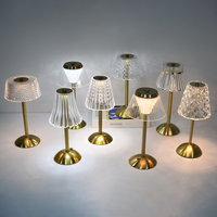 Lampe de chevet de bureau portable à LED 3 couleurs, rechargeable, sans fil, en acrylique cristal, à commande tactile, pour restaurant, hôtel, mariage, événementiel, location