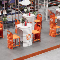 Ensemble table et tabourets de pub en fût d'huile industriel vintage, mobilier en métal personnalisé avec logo pour café et restaurant