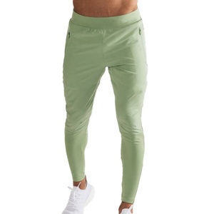 กางเกงวอร์มออกกำลังกาย ทรงจ็อกเกอร์ ใส่สบาย ขนาดพอดีตัว เหมาะสำหรับออกกำลังกาย ฟิตเนส ผ้าเนื้อนุ่ม สำหรับผู้ชาย - Product Image 4