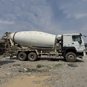 Camión Mezclador de Concreto <span class=keywords><strong>Usado</strong></span> <span class=keywords><strong>en</strong></span> China, HOWO 6x4, con Tambor de 10 Metros Cúbicos, de Alta Resistencia para Construcción - Product Image 4