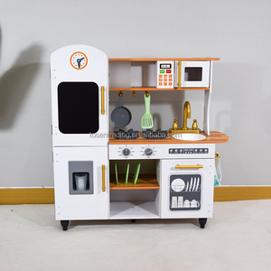 Juego de Cocina de Juguete de Madera Blanca Vintage para Niños con Refrigerador, Horno, Microondas, Fregadero y Lavadora - Product Image 3