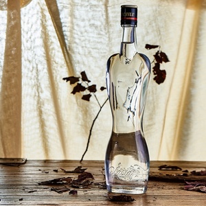 Speziell Geformte 500ml Wodka-Glasflasche Großhandel Spirituosenflasche für Wodka Gin Rum Whiskey Verpackung mit Verschlusskappe - Product Image 6