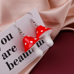 ต่างหูแฟชั่นเรซิน3D สวยงามใหม่2025ออกแบบได้ตามที่ต้องการต่างหูห้อยรูปเห็ดฮิปฮอปสำหรับเด็กผู้หญิง - Product Image 3