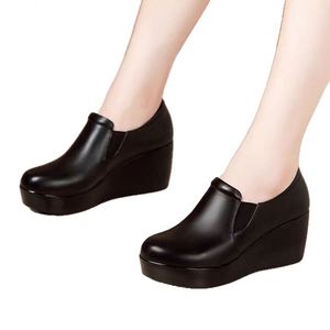 Nouveaux Mocassins Confortables à Talon Carré pour Femme, Plateforme à Bout Ouvert, Chaussures de Travail Tendance Antidérapantes en Cuir PU Thermique pour l'Automne - Product Image 5