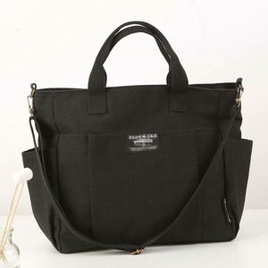 กระเป๋าผ้าแคนวาสพิมพ์โลโก้ตามสั่ง สะพายไหล่ ใช้ได้ทั้งชายหญิง พกพาสะดวก มีซิปและช่องใส่ของ - Product Image 3