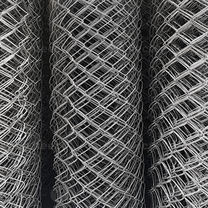 Clôture en maille diamant cyclone facile à installer, galvanisée, revêtue de PVC, maillage en chaîne, bois traité thermiquement pour usage domestique, en promotion - Product Image 4