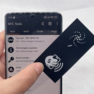 Etiqueta de Cuidado para Ropa de Poliéster, Etiqueta NFC Impresa Lavable con Pin de Seguridad - Product Image 1