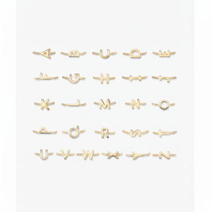 Pulsera de Moda con Dijes de Letras - Product Image 1