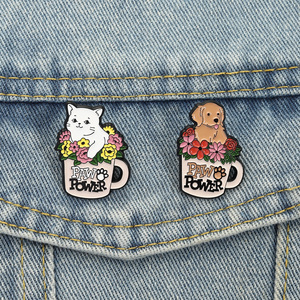 Pin de Esmalte con Diseño Floral de Paw Power para Amantes de Mascotas, Broche de Gato Blanco, <span class=keywords><strong>Perro</strong></span> y Otros Animales, Insignia para Solapa, Joyería, Regalo al por Mayor - Product Image 1