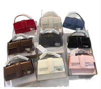 Bolso de Mano con Solapa para Mujer, Otoño 2025, Moderno, Versátil, Retro, Casual, Tipo Clutch, Bandolera, Pequeño, Cuadrado, de Poliéster