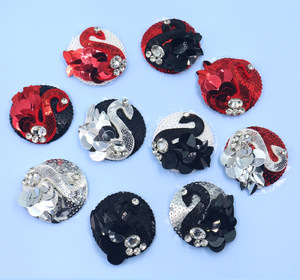Pezoneras de Silicona para el Día de San Valentín con Decoración de Diamantes, Diseño de Cisne, para un Uso Íntimo y Encantador - Product Image 1