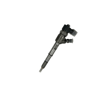 Ensemble d'injecteurs de carburant Yuchai 0445120076 pour moteur diesel DK300-1112100A-A38 moissonneuse-batteuse Mitsubishi - Product Image 1