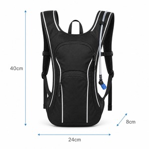 Gilet d'hydratation réfléchissant 2L avec logo personnalisé et poche à eau pour la course nocturne et le cyclisme, vente en gros directe usine OEM ODM, MOQ 500 - Product Image 2