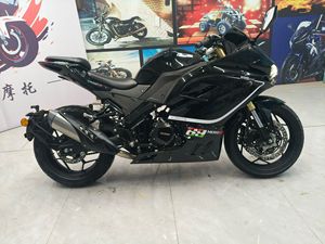 Moto <span class=keywords><strong>Ducati</strong></span> Dragon d'occasion à essence - 2 cylindres, refroidie par eau, 400 cm³ - Product Image 2
