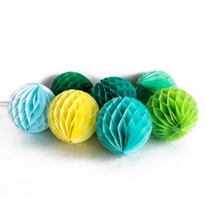 Idées de décoration en nid d'abeille pour fête, petites décorations suspendues réutilisables en nid d'abeille, papier de soie en nid d'abeille, boule en nid d'abeille - Product Image 2