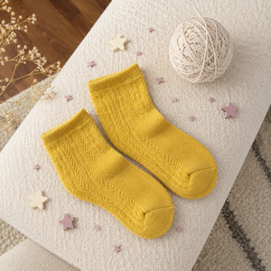 Chaussettes douces pour nouveau-nés en tissu tricoté confortable et offrant un confort durable, jaune, taille 0 1Y - Product Image 2