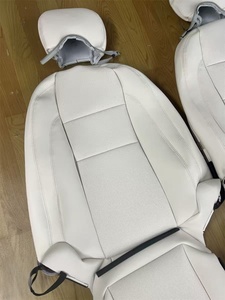 Housse de siège de voiture en cuir noir de haute qualité pour <span class=keywords><strong>Volvo</strong></span> XC90 XC70 XC60 XC40 V90 V70 V60 S90 S80 Sièges avant V40 Accessoires intérieurs - Product Image 1