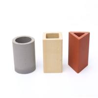 Barres de poterie, carreaux, tubes, panneaux métalliques à lamelles, panneaux céramiques, murs-rideaux, décoration murale extérieure