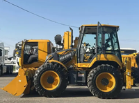 Penjualan Terbaru XC8-S3570 Backhoe Loader 4 Wheel Drive Digger Backhoe China Loader XC8-S3570 Tipe H Outrigger Tersedia di Stok